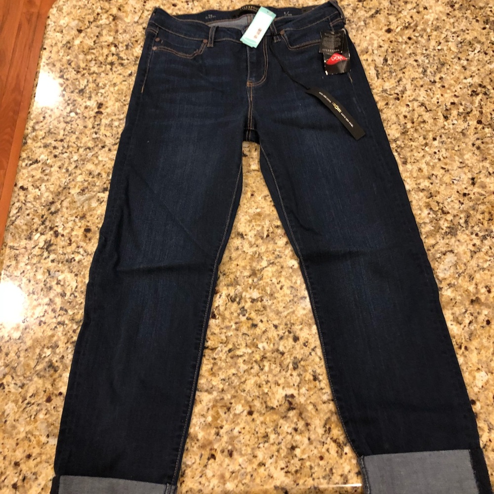 Liverpool “The Capri”size 6/28 by Stitchfix